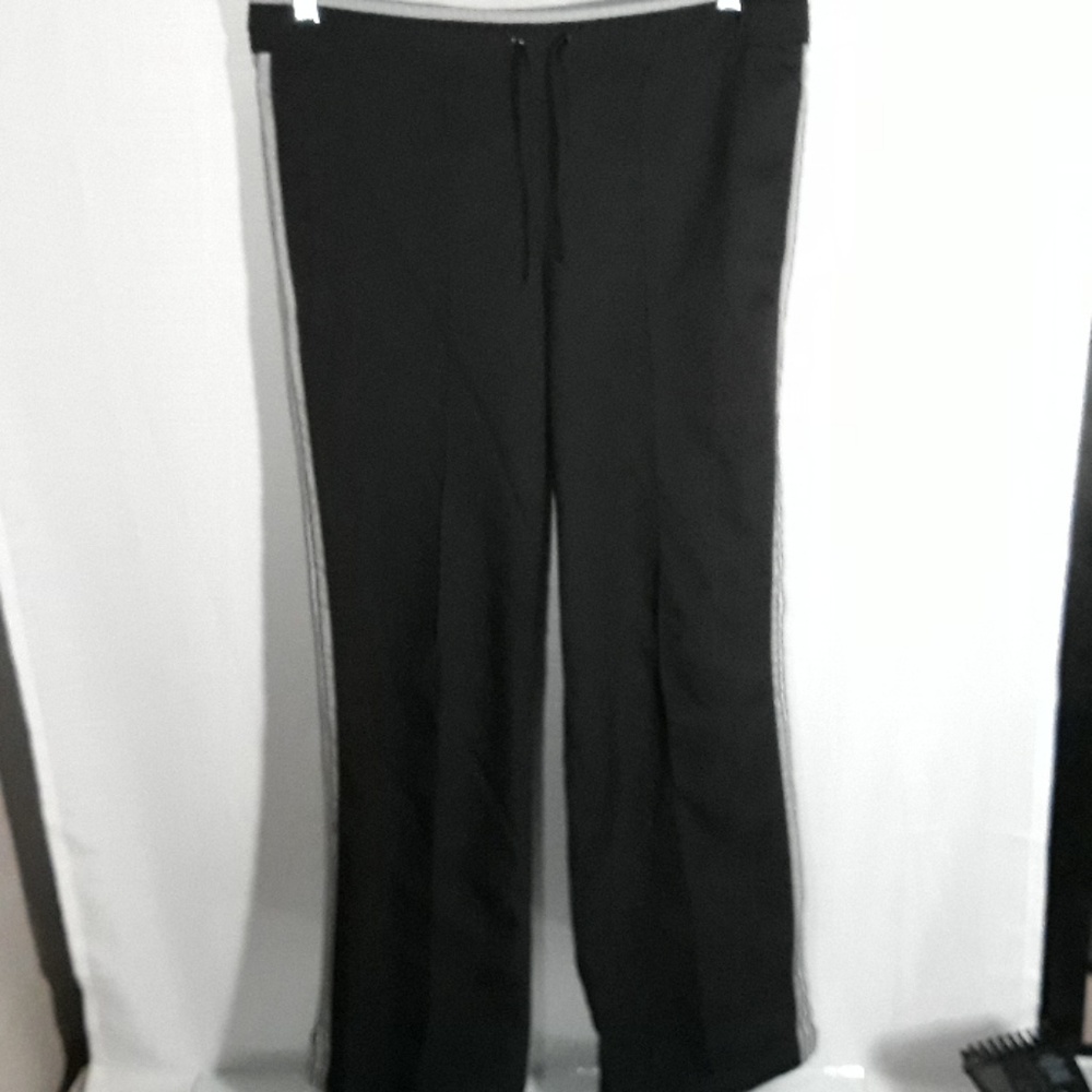SB active by St. John's Bay joggers